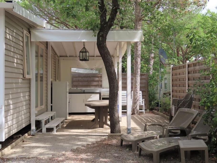 Mobile Home 6-Pers Camping Lei Suves-Cotes D'Azur-Including Airco Рокбрюн-сюр-Аржан Екстериор снимка