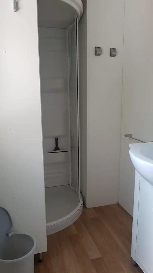 Mobile Home 6-Pers Camping Lei Suves-Cotes D'Azur-Including Airco Рокбрюн-сюр-Аржан Екстериор снимка